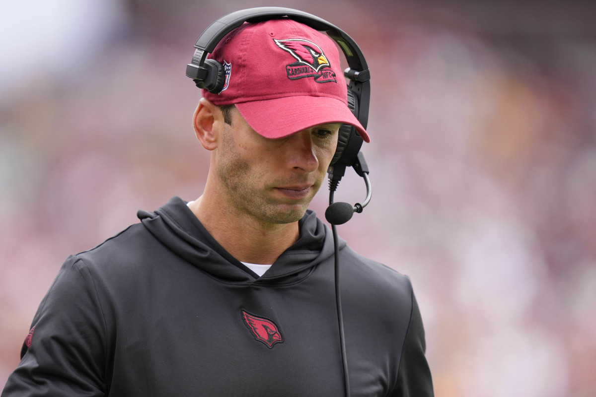 Arizona Cardinals head coach Jonathan Gannon